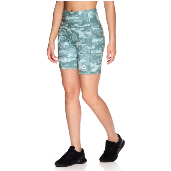 Reebok Women's High Rise Bike Shorts with Pockets- 7" inseam - Picture 1 of 10